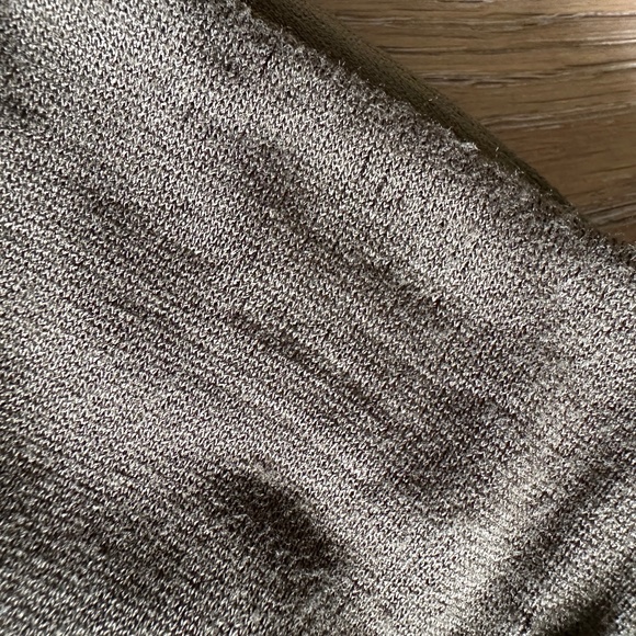 VINCE Gathered Skirt In Vine - Picture 5 of 9